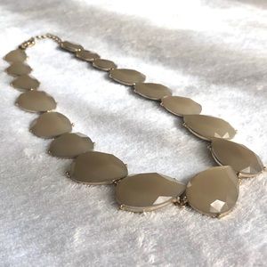 Forever 21 ✨ Statement Necklace Taupe/Gold Color